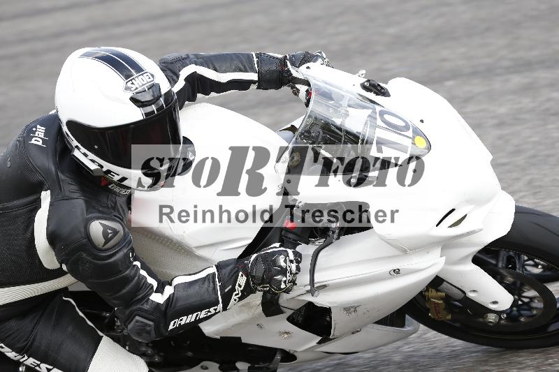 /Archiv-2025/09 22.04.2025 Cornu Master School ADR/rot-rouge/10